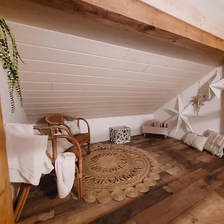 아파트 Le Ni-la *